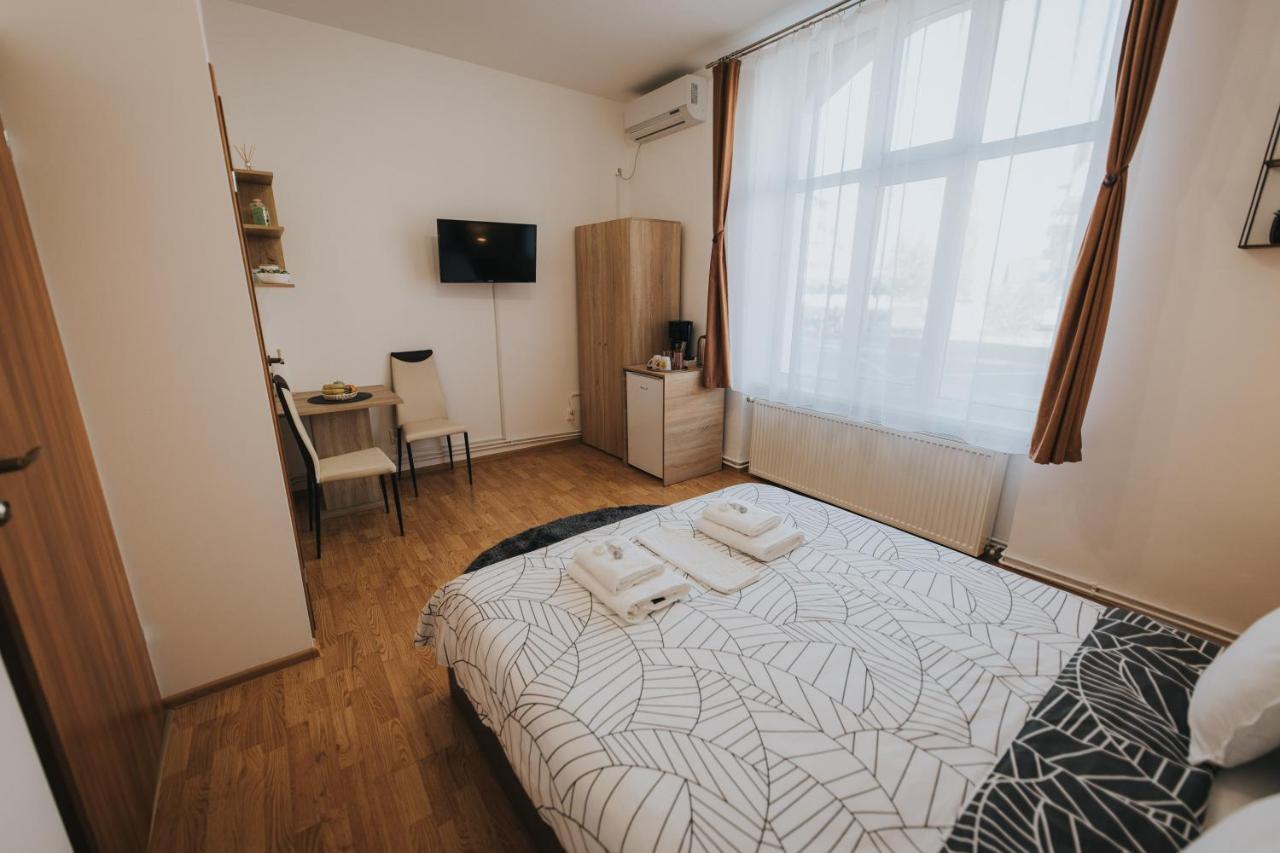 Gavri'S Classic Apartment Сибиу Экстерьер фото