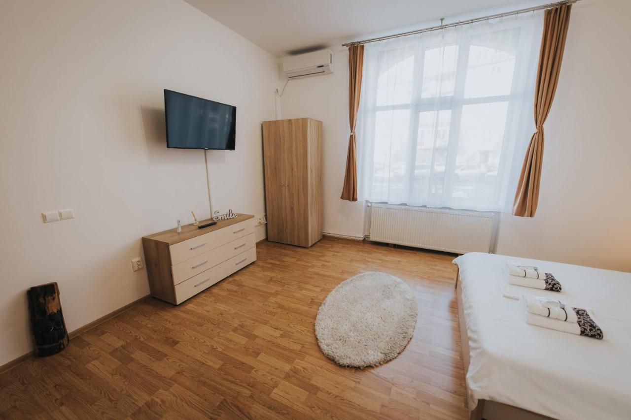 Gavri'S Classic Apartment Сибиу Экстерьер фото