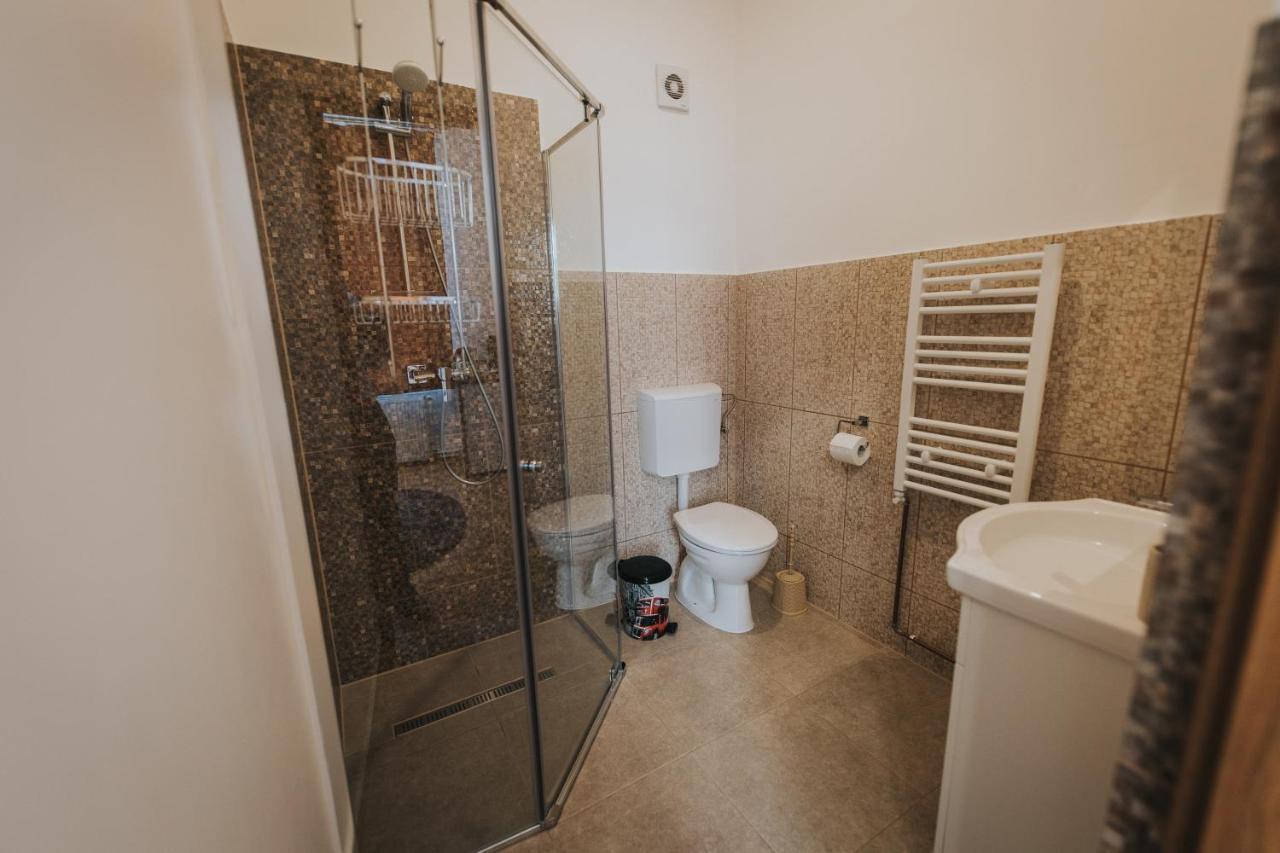 Gavri'S Classic Apartment Сибиу Экстерьер фото