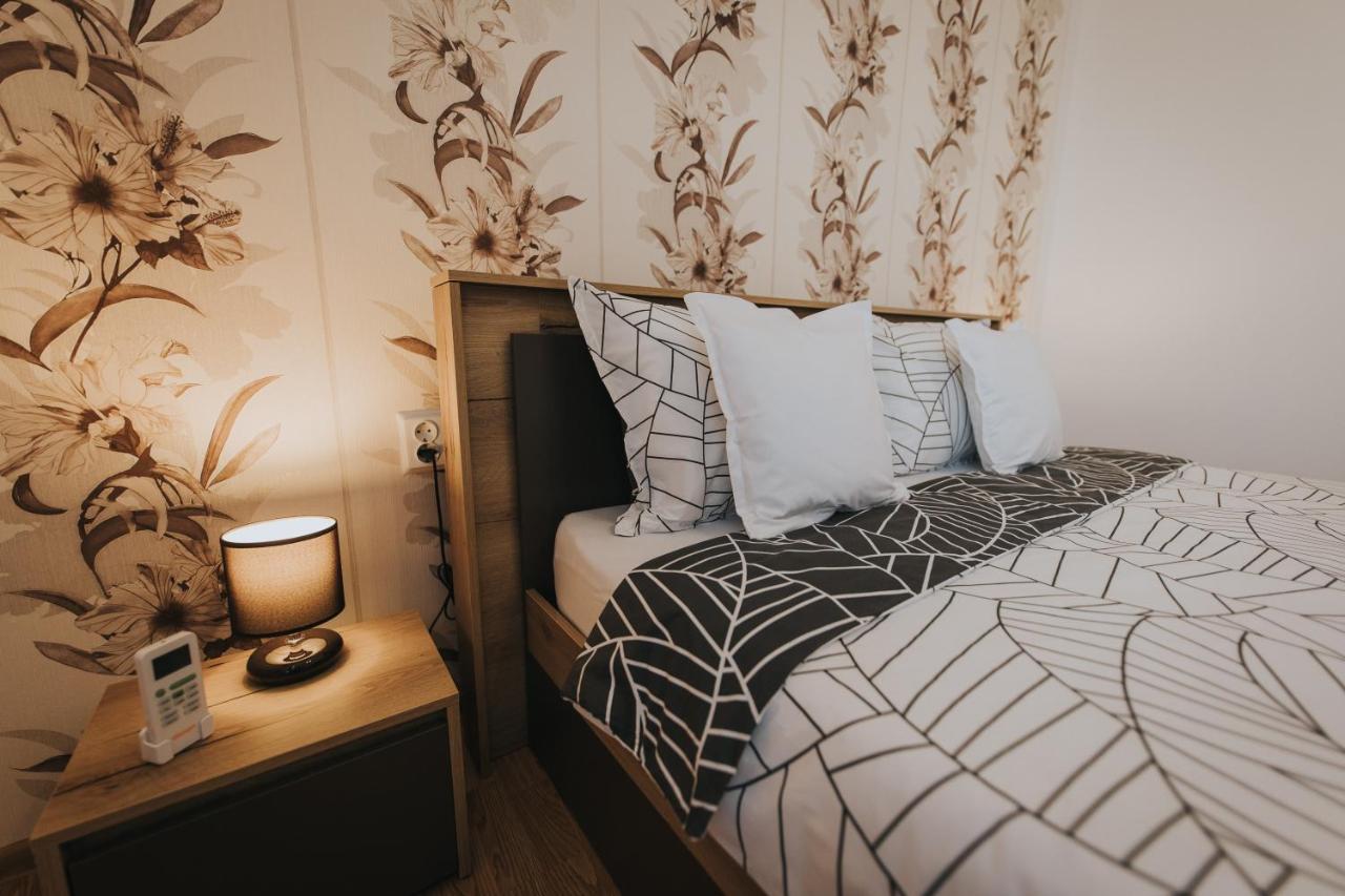 Gavri'S Classic Apartment Сибиу Экстерьер фото